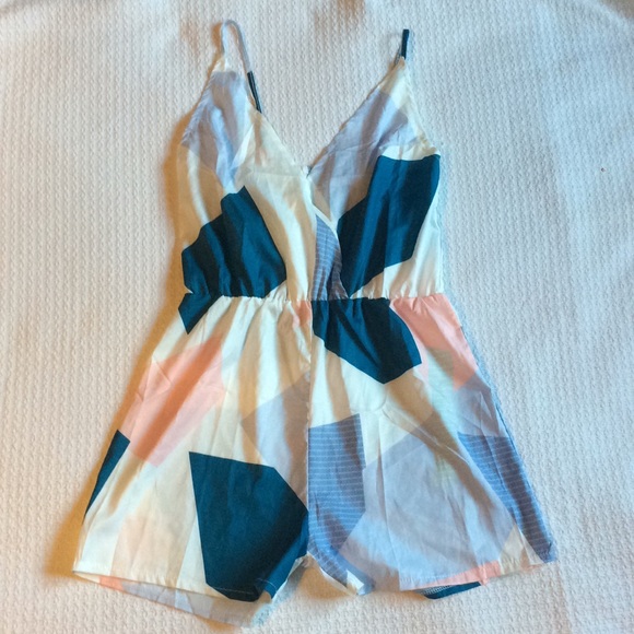 Other - Adorable Patterned Romper Adjustable Straps, Sz XL